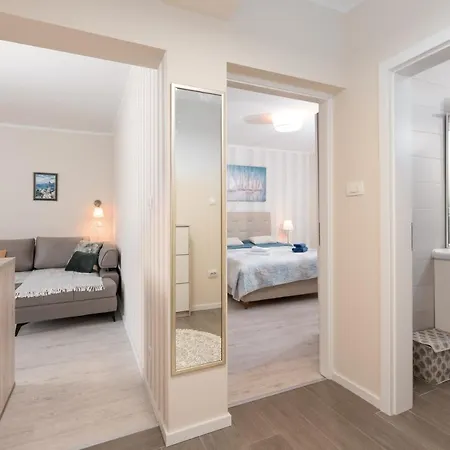 Didi Apartment *